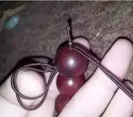 单绳隔珠打结视频教程,手串伸缩加珠绳打结法