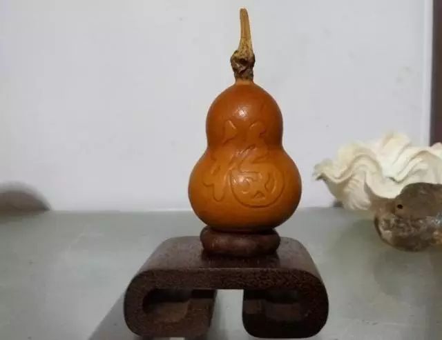 文玩手捻小葫芦怎么盘,文玩葫芦怎么盘玩才能更好看