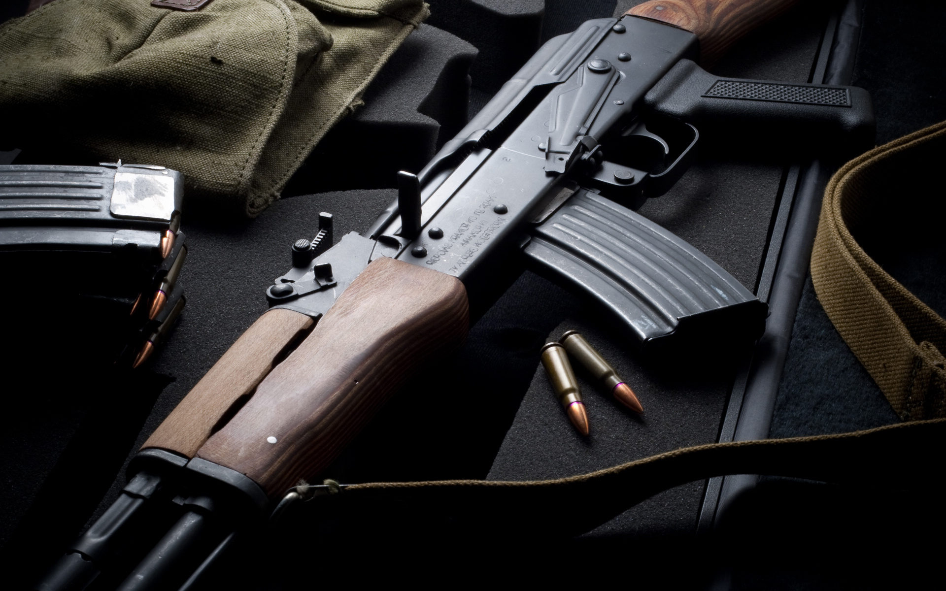 m16和ak47哪个可靠性更高,ak47和ak74哪个可靠性高