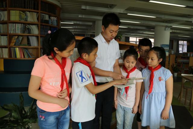 合同制教师和在编教师区别,合同制教师和在编教师的区别