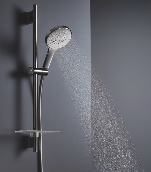 有了增压花洒不用愁,有了恒温热水器恒温花洒