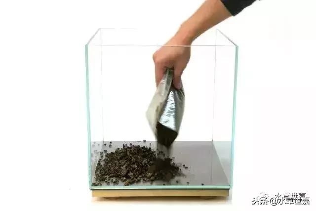 30cm小缸青龙石造景大全,30cm长缸原生溪流缸造景