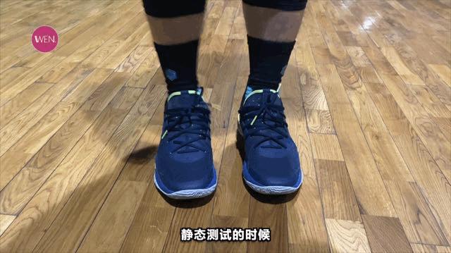 库里7库里上脚配色,库里7黑红上脚