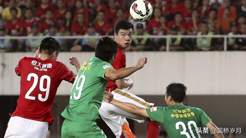 迪纳摩和斯巴达,迪纳摩斯巴达