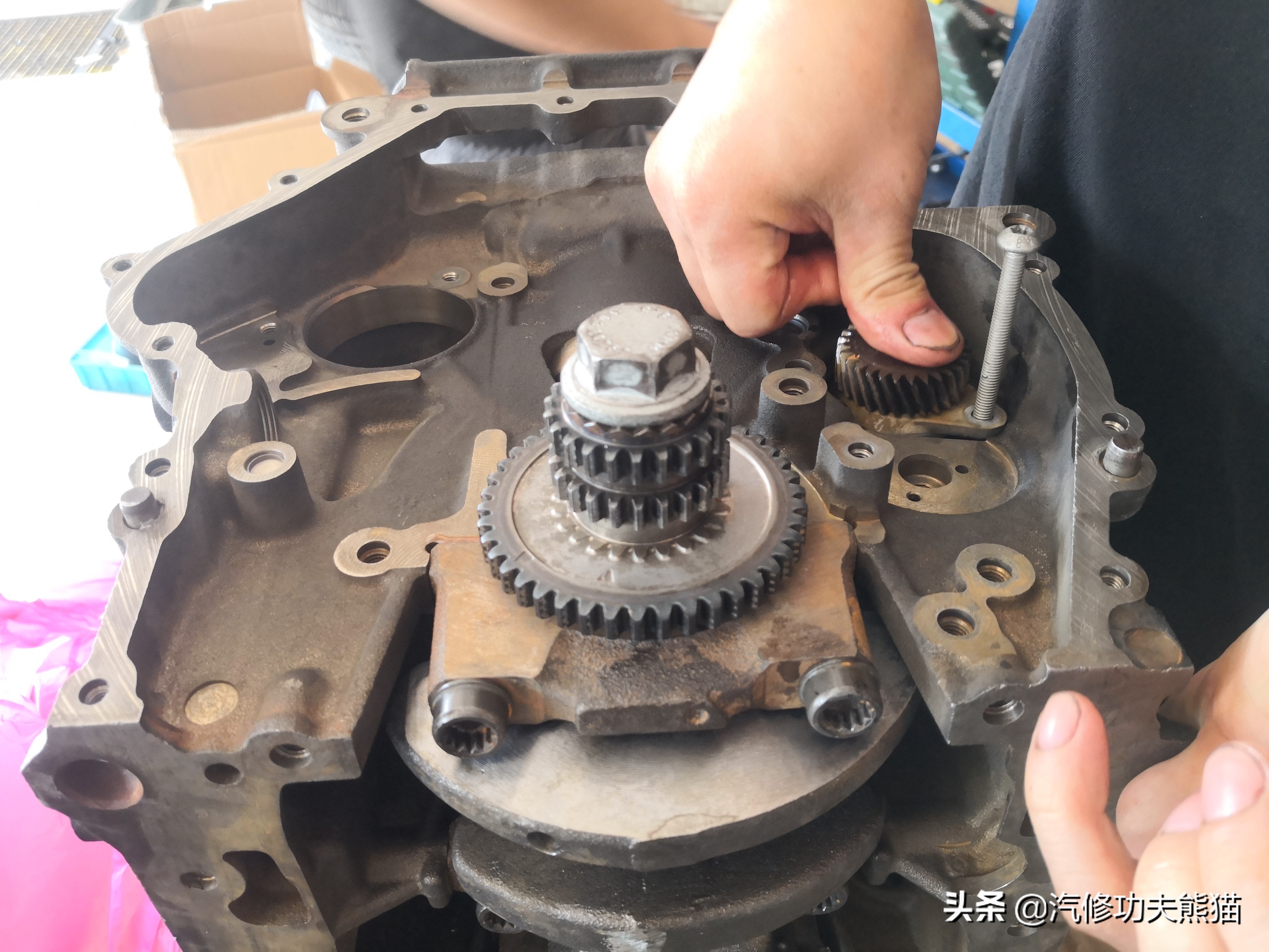 烧机油是问题车吗,烧机油是大众的通病吗