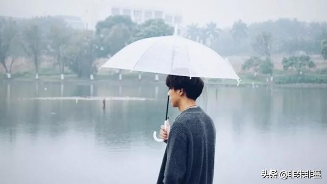 藏在文胸下的秘密~让爱在蒋勤勤等人的勇敢下传播