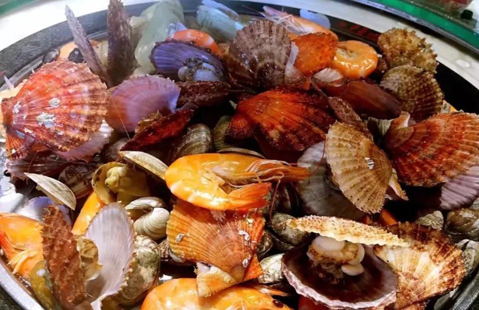 青岛好吃高端的店,青岛有什么很辣很好吃的