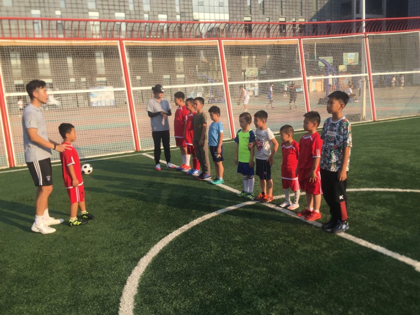沈阳儿童足球培训俱乐部哪家好,少儿足球沈阳培训机构排名
