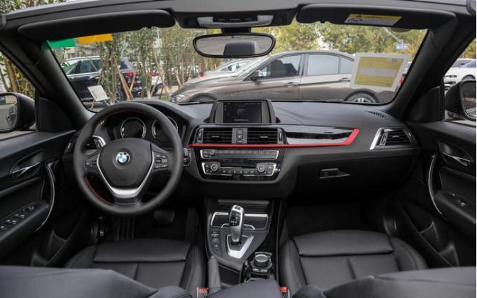 全新宝马3系最值得买的车型,最新一代宝马3系值不值得购买