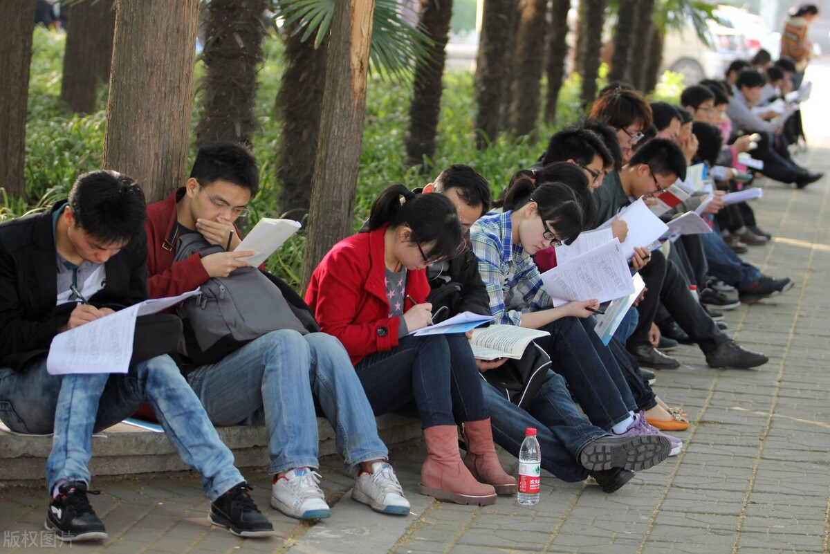 考上选调生有什么出路,考上选调生怎么才能去公安局