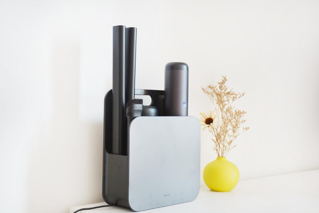 高颜值超迷你，倍思H5家用随手吸尘器测评