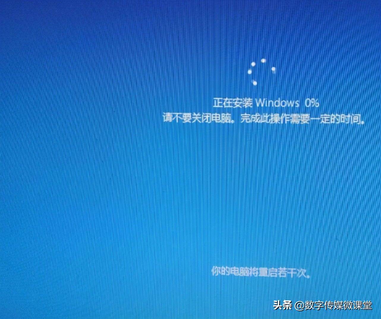 win10钃濆睆鎬庝箞鎶婃闈㈡枃浠舵嫹鍑烘潵,win10钃濆睆0x000000e鎬庝箞瑙ｅ喅