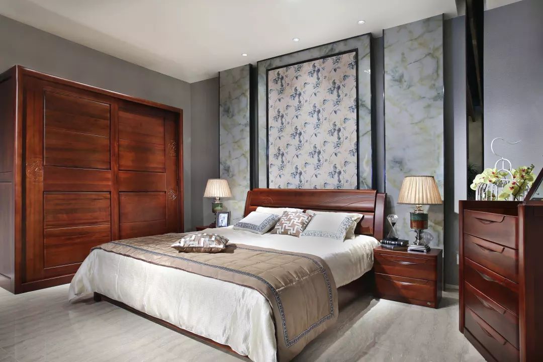 实木的大床好吗,实木大床睡觉就是舒服