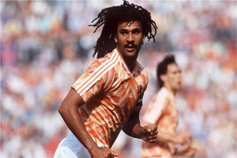 荷兰十大足球教练,荷兰十大巨星排行榜