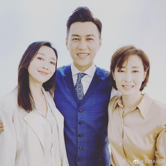 杨幂新剧被配角抢尽风头,杨幂新剧几号播出