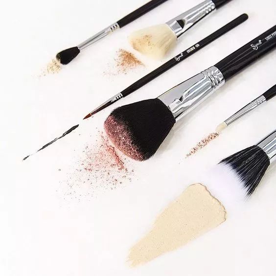 快时尚彩妆是什么,快时尚品牌店是正品吗