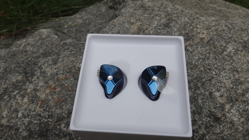 锦瑟香也king耳机评测,锦瑟香也tfzs2pro耳机