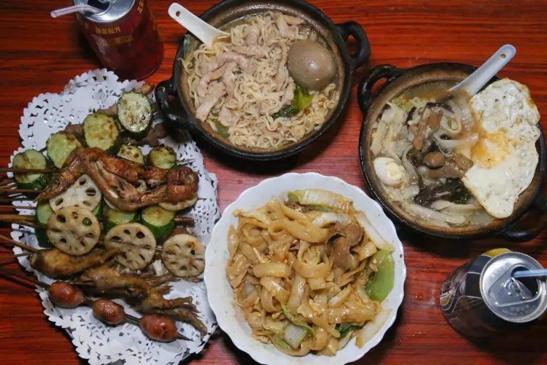 烧烤怎么做到利润最大化,烧烤靠一张桌子月盈利10w