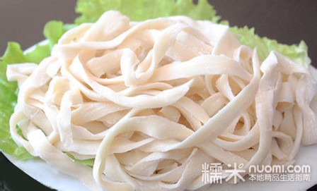 刀削面不劲道是怎么回事,做刀削面怎么和面才能使面劲道