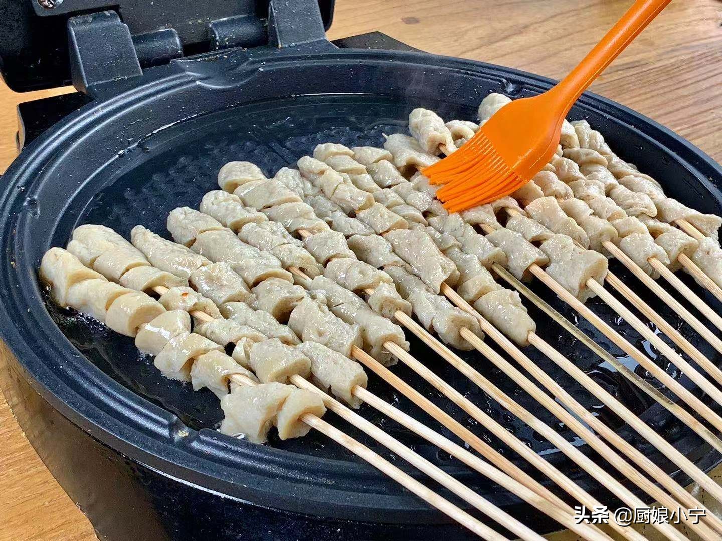 自己在家烤面筋需要抹油吗,在家烤面筋用烤箱吗