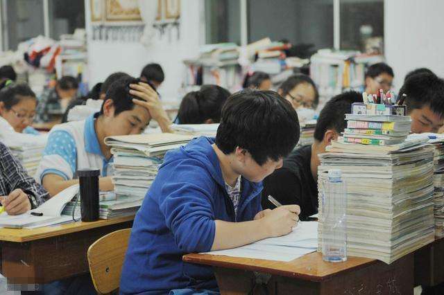 孩子心里不想上学怎么办,孩子内心想学不进去