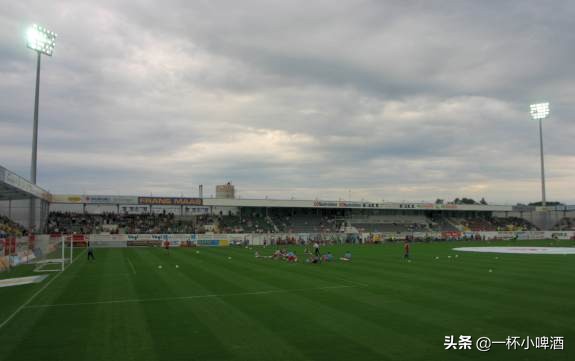 欧洲小国足球联赛,欧洲小球场