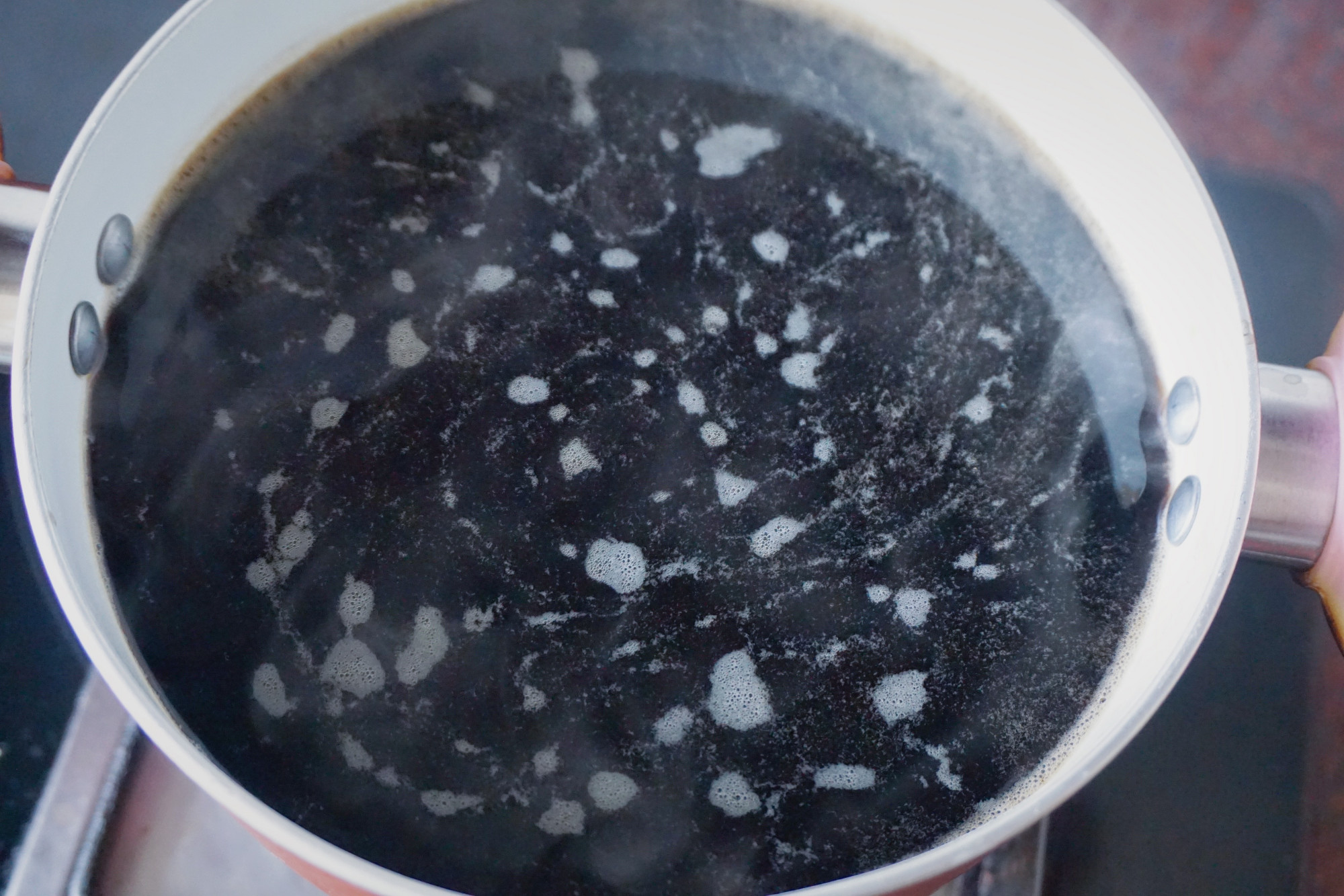 红茶和奶精自制奶茶,用纯牛奶做奶茶不用红茶不用茶叶