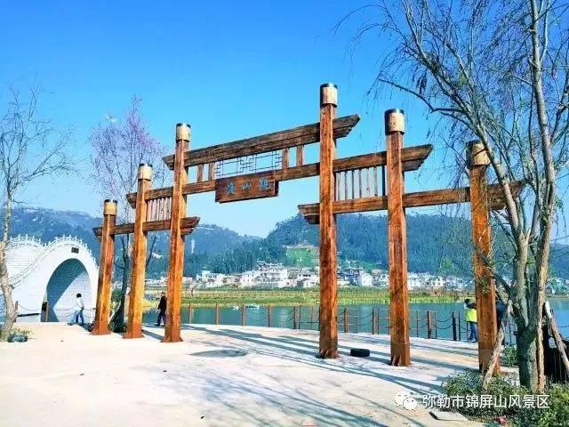 弥勒佛城在哪里,弥勒市佛城图片