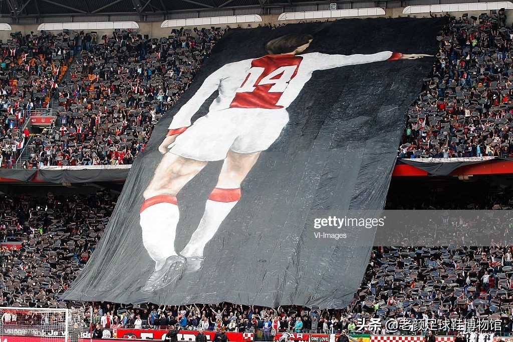 20世纪最伟大的足球教练荷兰,一代宗师功夫最强