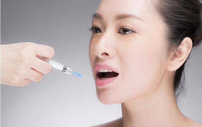 心真大！朋友圈买“肉毒素”，轻者嘴歪，重者致命……