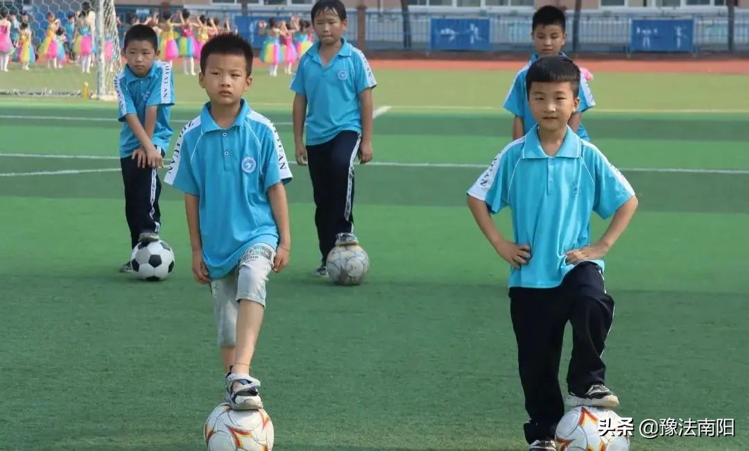 建党百年学校组织的迎七一活动,邓州市庆祝建党100周年活动选拔赛