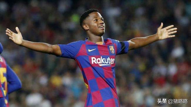 拉玛西亚青训营天赋远超梅西,未来希望之星足球