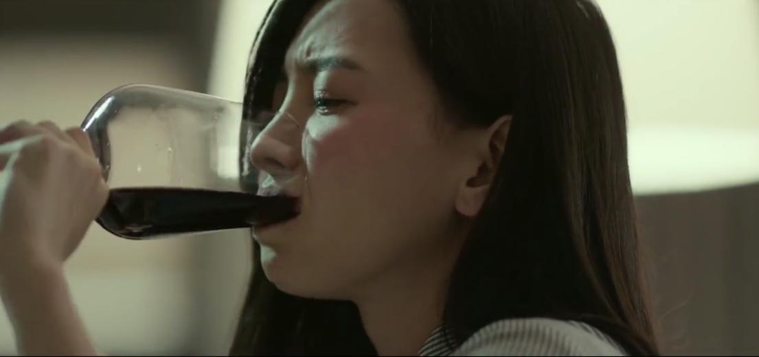 于文文现场献唱体面落泪,于文文真的能体面吗