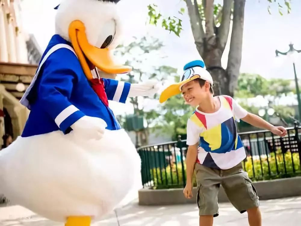 香港迪士尼好莱坞酒店问题,香港迪士尼好莱坞酒店为什么便宜