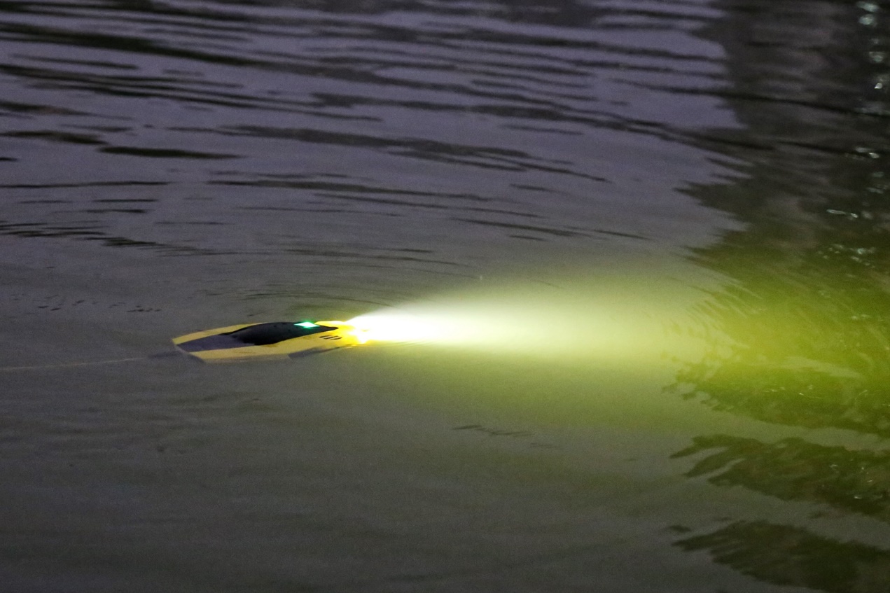 即是航模又是潜拍无人机潜行多睿体验有感