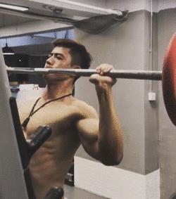 187cm游泳教练,186cm健身教练