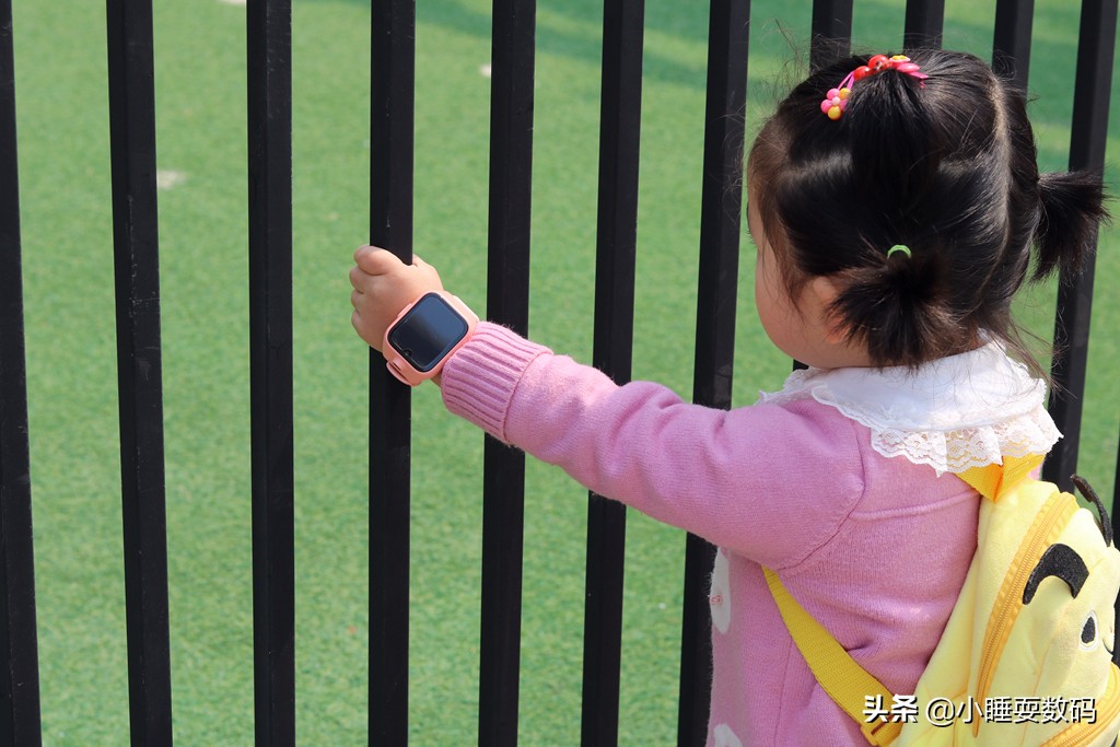 小米推出米兔儿童学习手表4,功能强大到没朋友,899元值得买吗?