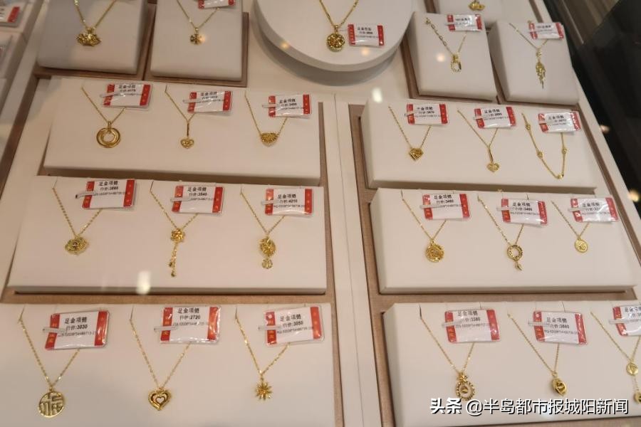 黄金珠宝卖场,黄金珠宝城洪泰商场