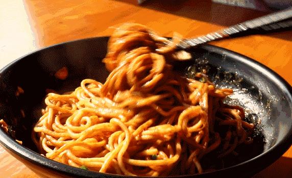 上过热搜的武汉热干面到底值不值得做？