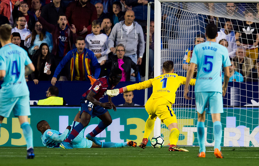 深度｜绿茵舞者，暗夜精灵，足球城的非洲雄鹰博阿滕