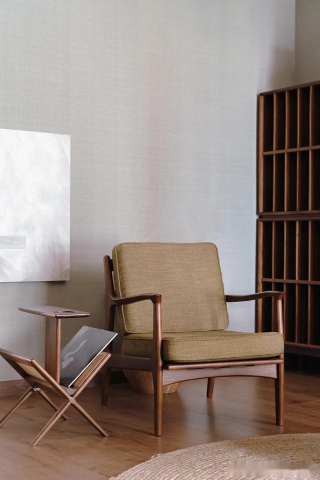 原木风吊顶效果图客厅简约,简约原木风