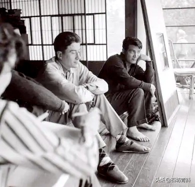 《广岛之恋》将时代劈开的现代电影开山之作24小时内的婚外情