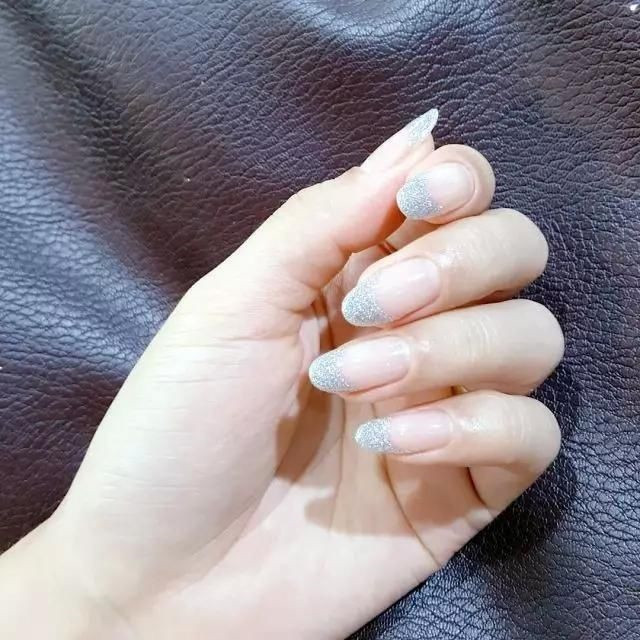 灰指甲治不好的原因,灰指甲不好意思去看怎么办