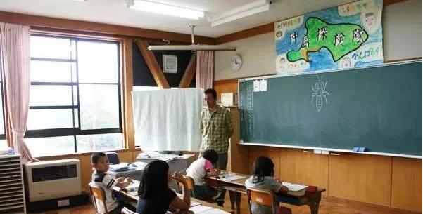 日本近代教育制度的建立和发展,战后日本教育发展原因