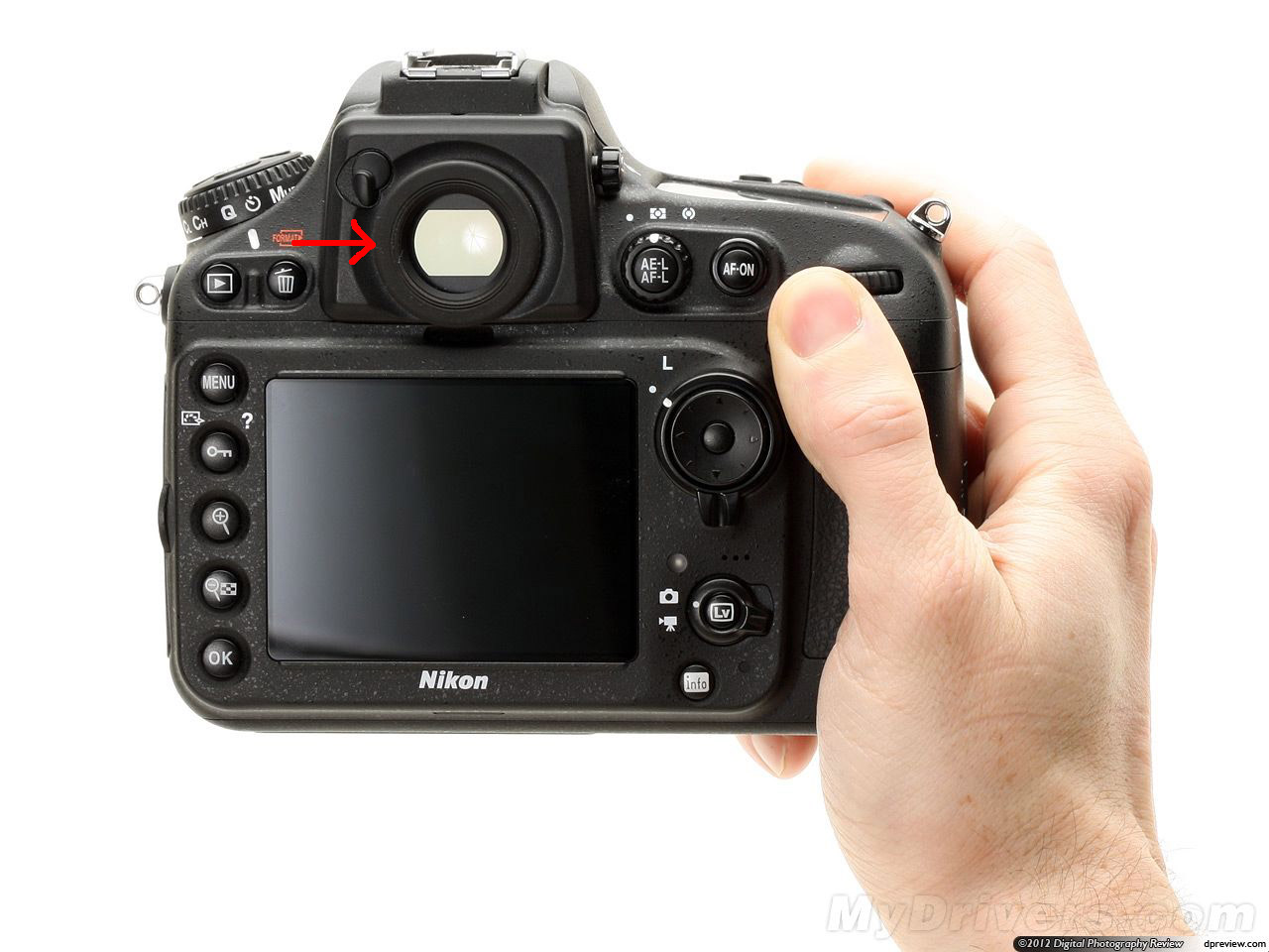 尼康d7000拍摄画面暗怎么调亮,尼康d7000和d700画质对比