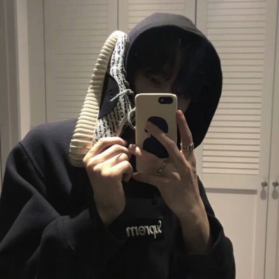 失落绝望到极致的男生头像,伤感头像男生孤独绝望颓废落泪