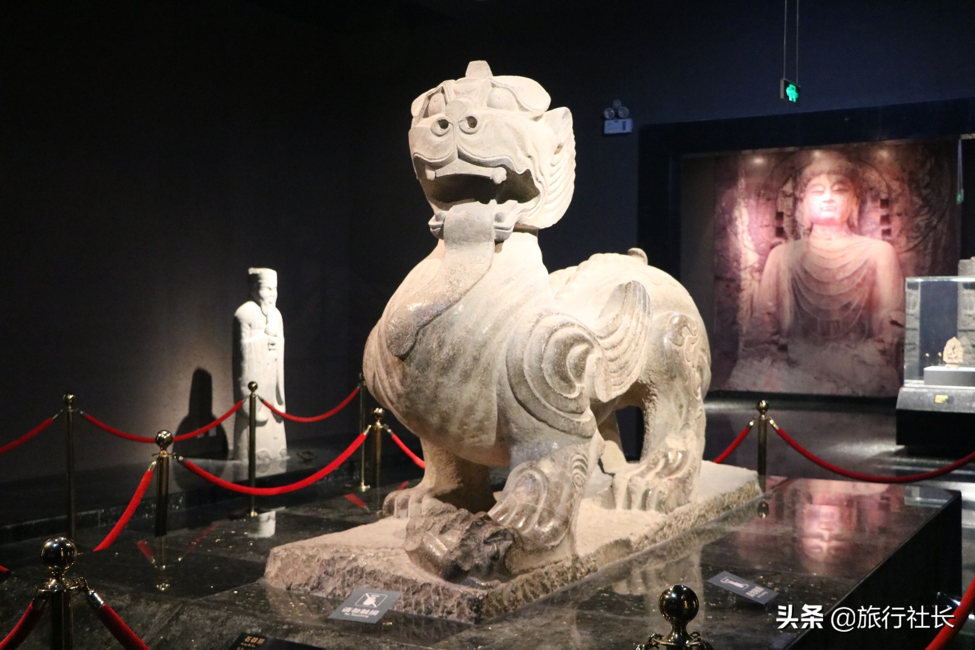 河南博物馆象牙镇馆之宝,河南一个石头博物馆