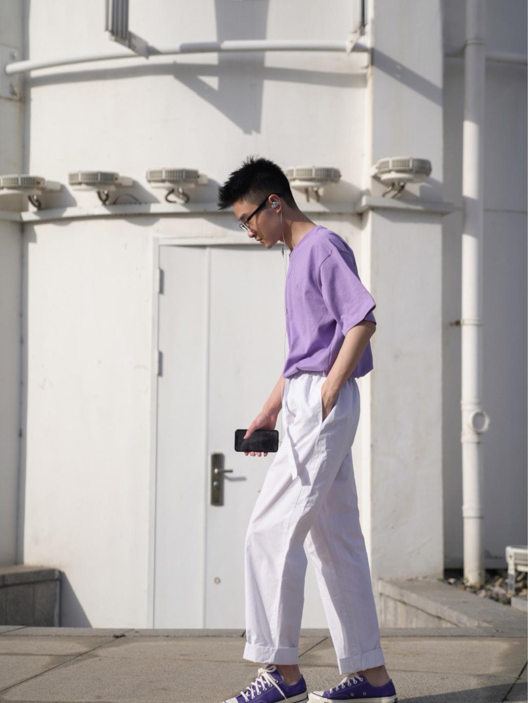 能驾驭“夏威夷”风的都不是普通男人？但可能宽松风才是YYDS