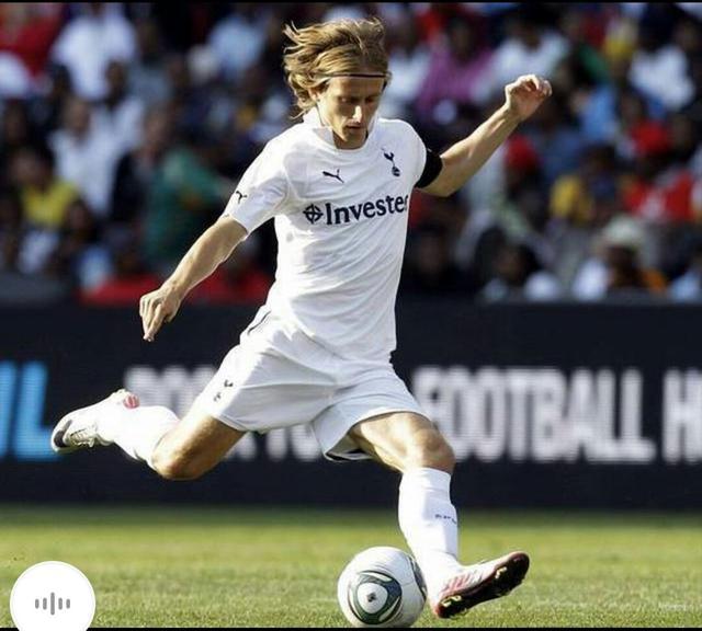 c罗被激怒后带领皇马三连冠,西媒评价c罗重返皇马