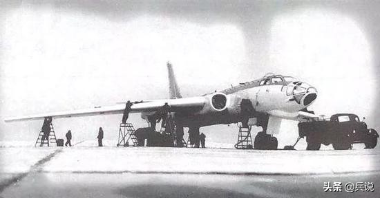 轰-6研制成功,16年极度保密,1984年阅兵才公开亮相